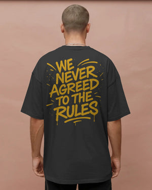 „Never Agreed To The Rules Typo“ Tee